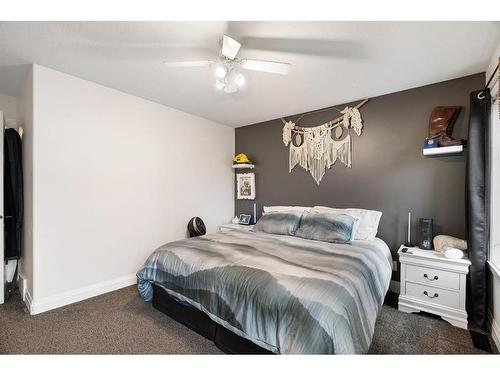 197 Waniandy Way, Fort Mcmurray, AB - Indoor Photo Showing Bedroom