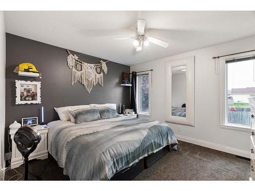 197 Waniandy Way, Fort Mcmurray, AB - Indoor Photo Showing Bedroom