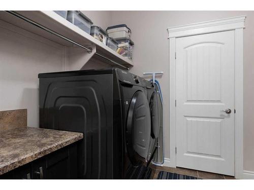 164 Heron Place, Fort Mcmurray, AB - Indoor Photo Showing Laundry Room