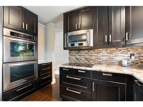 1 May Crescent, Fort Mcmurray, AB - Indoor Photo Showing Kitchen With Upgraded Kitchen