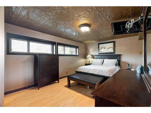 1 May Crescent, Fort Mcmurray, AB - Indoor Photo Showing Bedroom