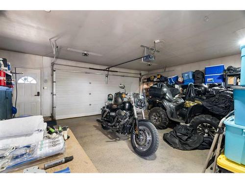 1 May Crescent, Fort Mcmurray, AB - Indoor Photo Showing Garage