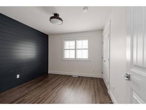 214 Prospect Drive, Fort Mcmurray, AB - Indoor Photo Showing Other Room