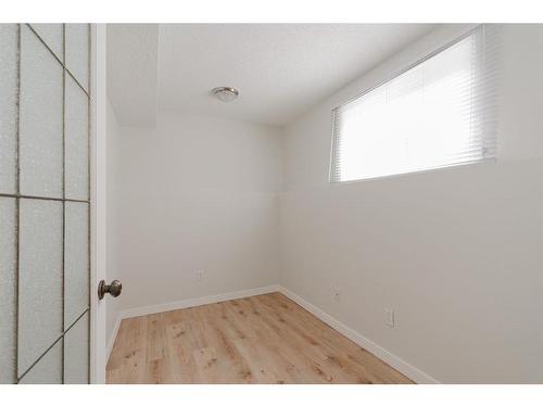 140 Archibald Close, Fort Mcmurray, AB - Indoor Photo Showing Other Room