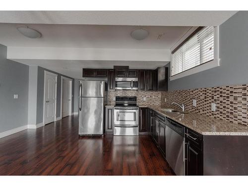 159 Heron Place, Fort Mcmurray, AB - Indoor Photo Showing Kitchen With Upgraded Kitchen