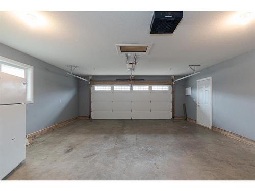 159 Heron Place, Fort Mcmurray, AB - Indoor Photo Showing Garage