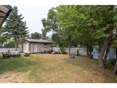 181 Beale Crescent, Fort Mcmurray, AB - Outdoor