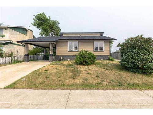 181 Beale Crescent, Fort Mcmurray, AB - Outdoor