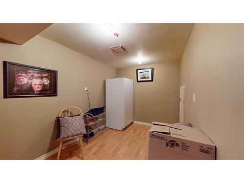 181 Beale Crescent, Fort Mcmurray, AB - Indoor Photo Showing Other Room