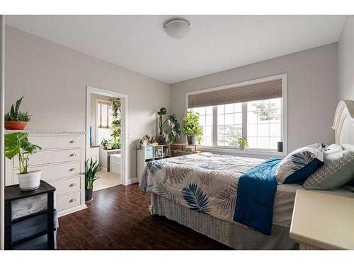 185 Blue Jay Road, Fort Mcmurray, AB - Indoor Photo Showing Bedroom