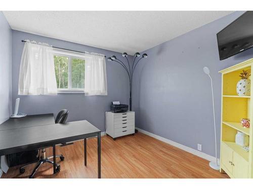 178 Highland Close, Fort Mcmurray, AB - Indoor Photo Showing Office