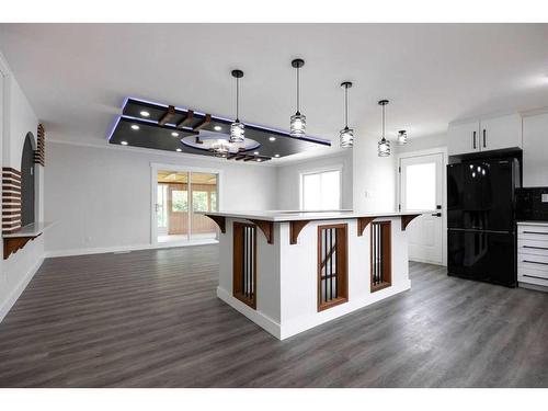 7 Berry Crescent, Fort Mcmurray, AB - Indoor Photo Showing Kitchen