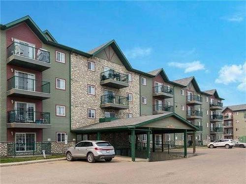 2301-200 Lougheed Drive, Fort Mcmurray, AB - Outdoor With Facade