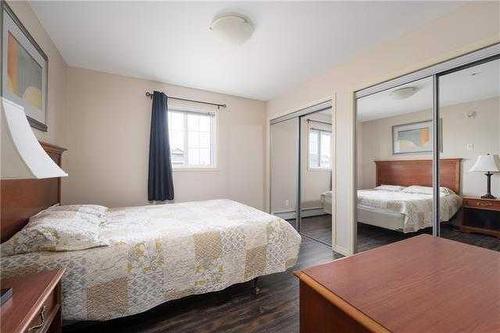 2301-200 Lougheed Drive, Fort Mcmurray, AB - Indoor Photo Showing Bedroom