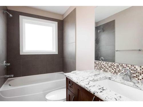 149 Pintail Place, Fort Mcmurray, AB - Indoor Photo Showing Bathroom