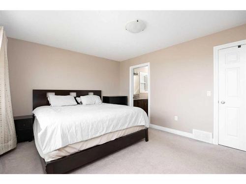 149 Pintail Place, Fort Mcmurray, AB - Indoor Photo Showing Bedroom