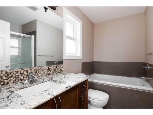 149 Pintail Place, Fort Mcmurray, AB - Indoor Photo Showing Bathroom