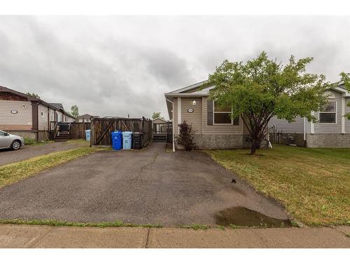 369 Ash Way, Fort Mcmurray, AB - Outdoor