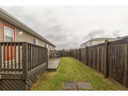 369 Ash Way, Fort Mcmurray, AB - Outdoor With Exterior