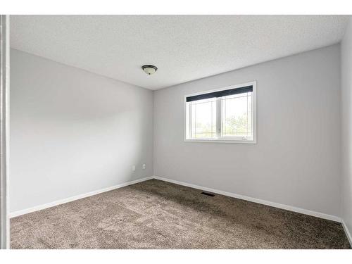 141 Silica Place, Fort Mcmurray, AB - Indoor Photo Showing Other Room