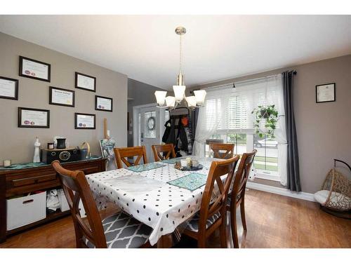 113 Sparrow Hawk Drive, Fort Mcmurray, AB - Indoor Photo Showing Dining Room