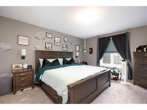 113 Sparrow Hawk Drive, Fort Mcmurray, AB - Indoor Photo Showing Bedroom