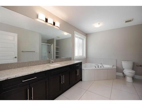 221 Stonecreek Landing, Fort Mcmurray, AB - Indoor Photo Showing Bathroom