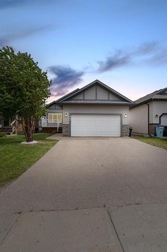 450 Pacific Crescent, Fort Mcmurray, AB - Outdoor