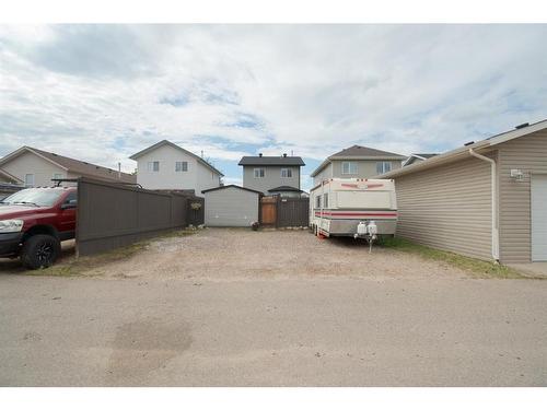 201 St. Laurent Way, Fort Mcmurray, AB - Outdoor With Exterior