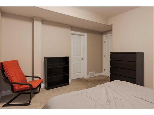 106 Merganser Crescent, Fort Mcmurray, AB - Indoor Photo Showing Bedroom