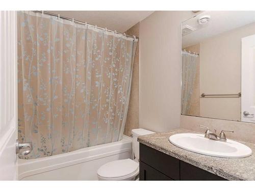 106 Merganser Crescent, Fort Mcmurray, AB - Indoor Photo Showing Bathroom