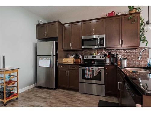 109 Roy Lane, Fort Mcmurray, AB - Indoor Photo Showing Kitchen With Double Sink