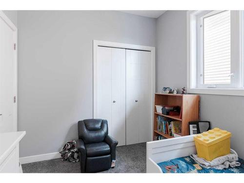 109 Roy Lane, Fort Mcmurray, AB - Indoor Photo Showing Bedroom