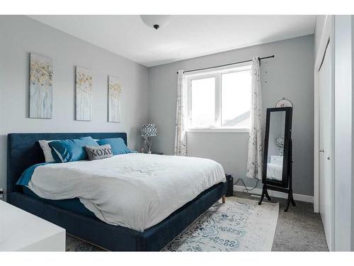 109 Roy Lane, Fort Mcmurray, AB - Indoor Photo Showing Bedroom