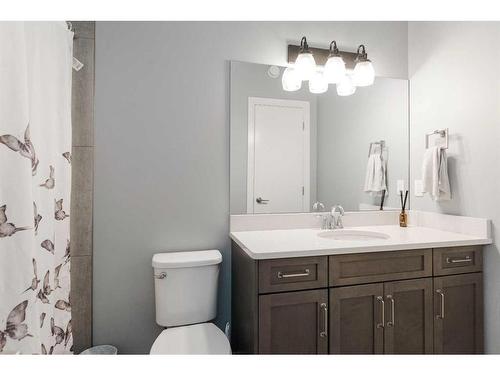 109 Roy Lane, Fort Mcmurray, AB - Indoor Photo Showing Bathroom