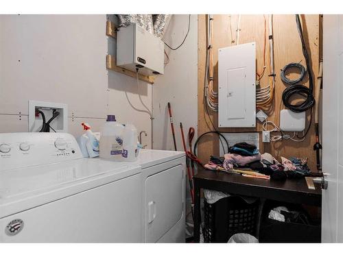 109 Roy Lane, Fort Mcmurray, AB - Indoor Photo Showing Laundry Room