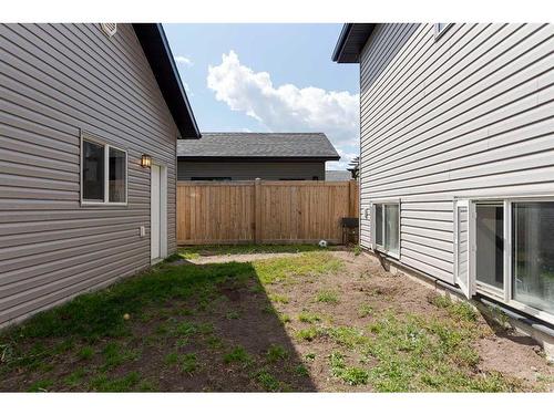 109 Roy Lane, Fort Mcmurray, AB - Outdoor With Exterior