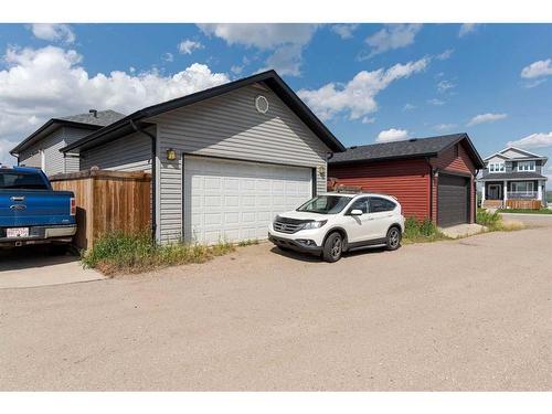 109 Roy Lane, Fort Mcmurray, AB - Outdoor