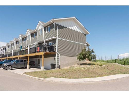 165-401 Athabasca Avenue, Fort Mcmurray, AB - Outdoor