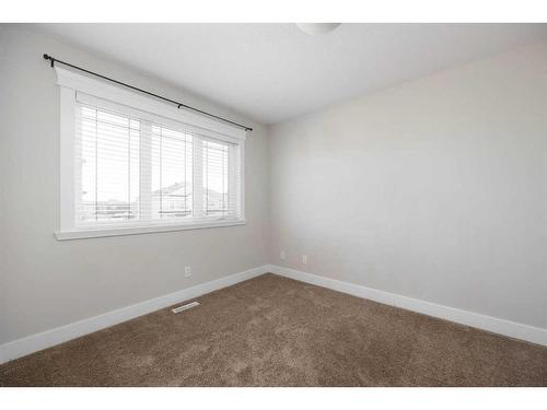 152 Collicott Drive, Fort Mcmurray, AB - Indoor Photo Showing Other Room