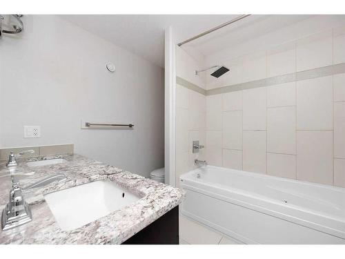 152 Collicott Drive, Fort Mcmurray, AB - Indoor Photo Showing Bathroom