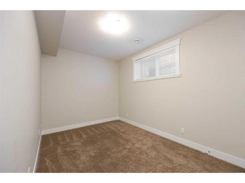 152 Collicott Drive, Fort Mcmurray, AB - Indoor Photo Showing Other Room