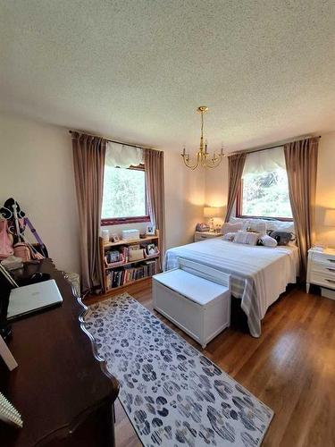 65368 Rng Rd 165, Rural Lac La Biche County, AB - Indoor Photo Showing Bedroom