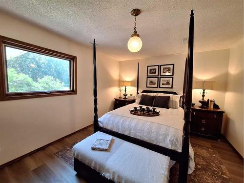 65368 Rng Rd 165, Rural Lac La Biche County, AB - Indoor Photo Showing Bedroom