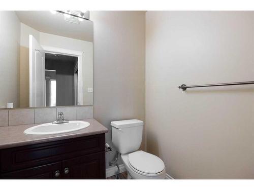 125 Ryan Lane, Fort Mcmurray, AB - Indoor Photo Showing Bathroom