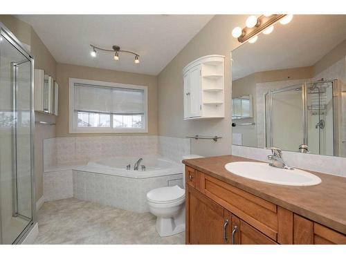 251 Laffont Way, Fort Mcmurray, AB - Indoor Photo Showing Bathroom