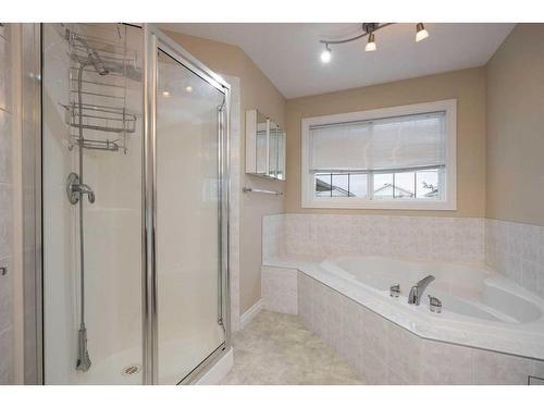 251 Laffont Way, Fort Mcmurray, AB - Indoor Photo Showing Bathroom