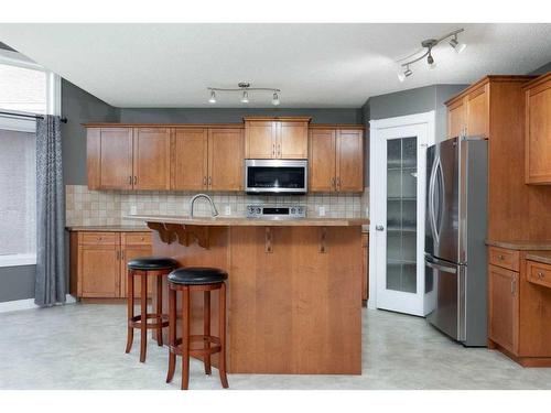 251 Laffont Way, Fort Mcmurray, AB - Indoor Photo Showing Kitchen