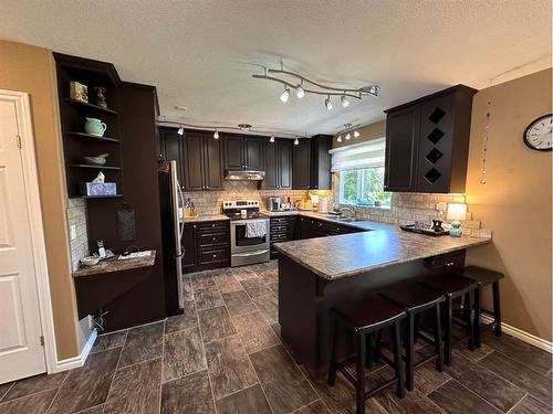 13379 Township Road #318 John'S Drive, Lac La Biche, AB - Indoor Photo Showing Kitchen With Upgraded Kitchen