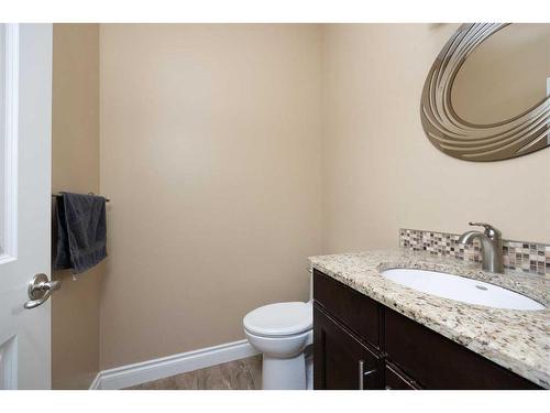 152 Snowy Owl Way, Fort Mcmurray, AB - Indoor Photo Showing Bathroom